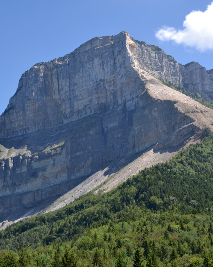 Mont Granier Le Chant Des Failles